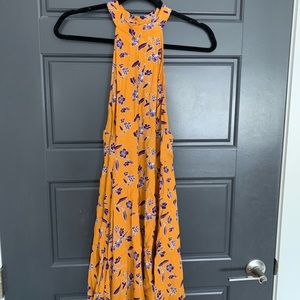 Cute and flirty, flowy dress